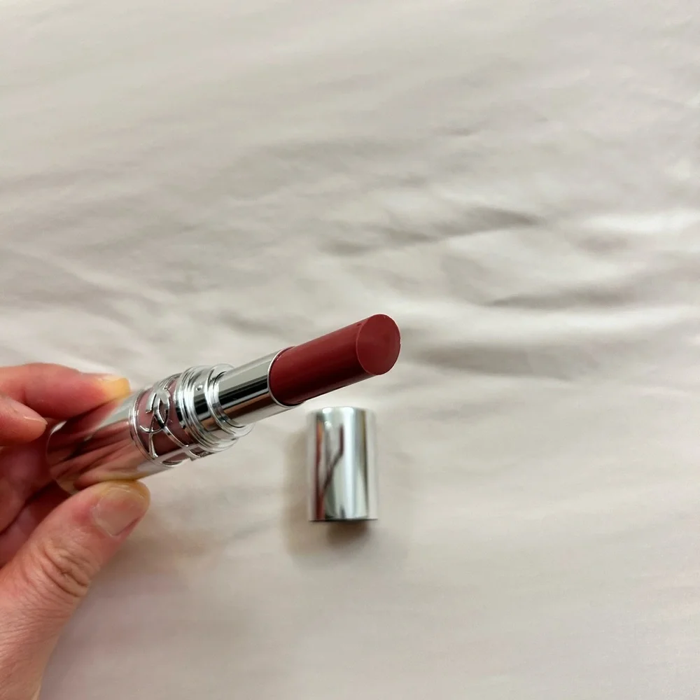 YSL Loveshine lip oil stick 213